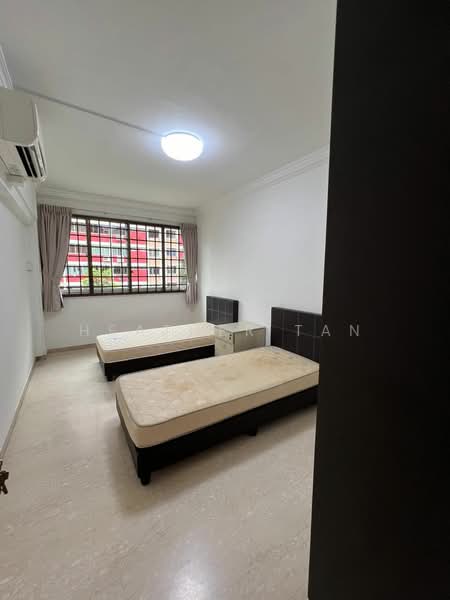 12 Toh Yi Drive, 12 Toh Yi Drive, 4 Bedrooms, 1,313 sqft, HDB Flat For Rent, by Heather Tan, 23192082 - PropertyGuru.com.sg