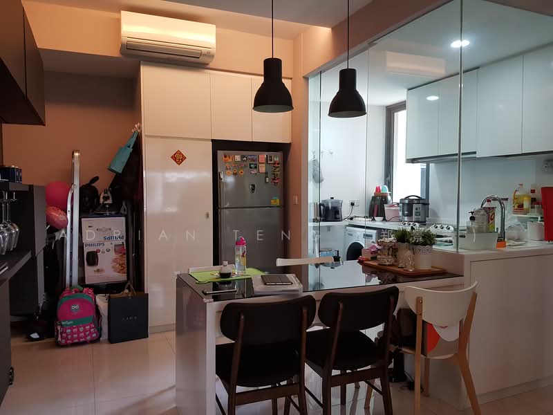 Palm Isles, 32 Flora Drive, 2 Bedrooms, 807 sqft, Condominium For Rent, by Adrian Teng (郑景荣), 23194583 - PropertyGuru.com.sg