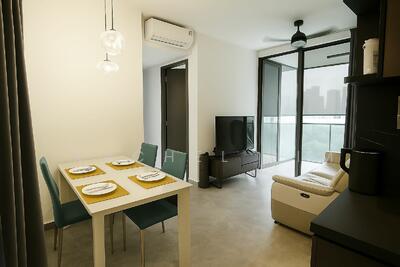 For Sale - Hyll on Holland