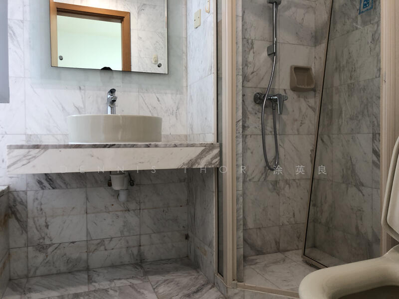 Hillview Regency, 28 Bukit Batok East Avenue 2, 3 Bedrooms, 1,195 sqft, Condominium For Rent, by Dennis Thor 涂英良, 23197678 - PropertyGuru.com.sg