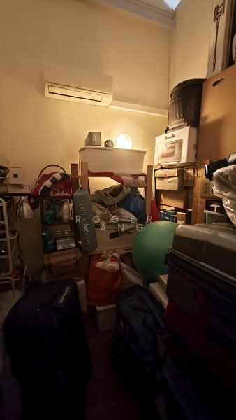 Blair Road, Blair Road, 3 Bedrooms, 2,400 sqft, Conservation House For Rent, by Roger Kang, 23199651 - PropertyGuru.com.sg