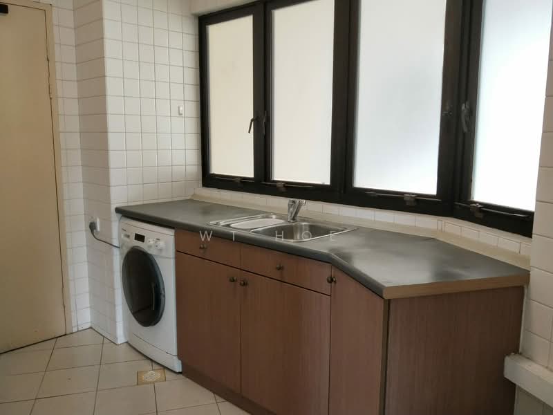 Bayshore Park, 64 Bayshore Road, 2 Bedrooms, 935 sqft, Condominium For Rent, by WT Hoe, 23200096 - PropertyGuru.com.sg