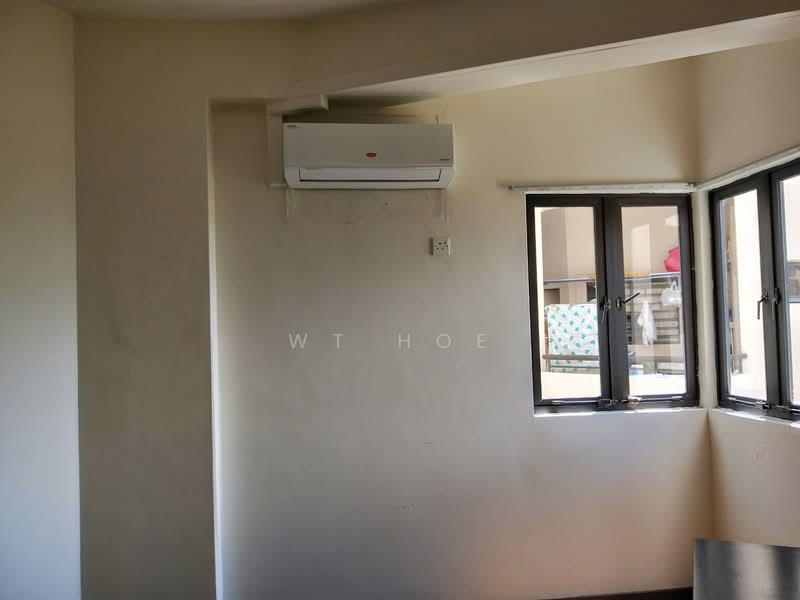 Bayshore Park, 64 Bayshore Road, 2 Bedrooms, 935 sqft, Condominium For Rent, by WT Hoe, 23200096 - PropertyGuru.com.sg