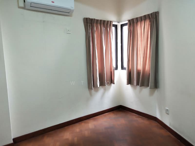 Bayshore Park, 64 Bayshore Road, 2 Bedrooms, 935 sqft, Condominium For Rent, by WT Hoe, 23200096 - PropertyGuru.com.sg