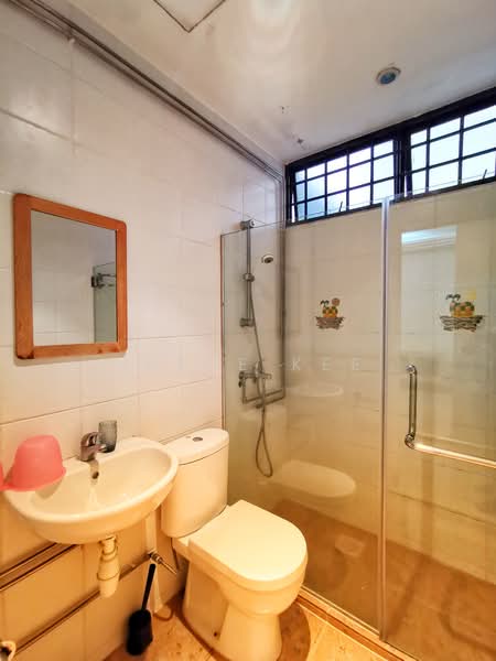 Spanish Village, 56 Farrer Road, Tanglin / Holland / Bukit Timah, 1 Bedroom, 700 sqft, Condominium For Rent, by Irene Kee, 23202476 - PropertyGuru.com.sg