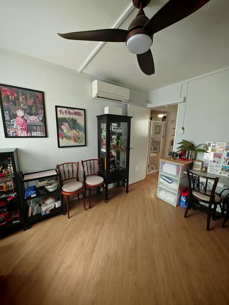239 Serangoon Avenue 2, 239 Serangoon Avenue 2, 3 Bedrooms, 968 sqft, HDB Flat For Sale, by James Koh, 23205696 - PropertyGuru.com.sg