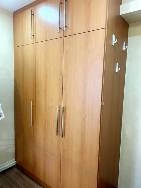 For Rent - 262C Compassvale Street