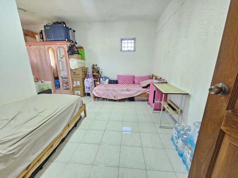 For Rent - 141 Simei Street 2