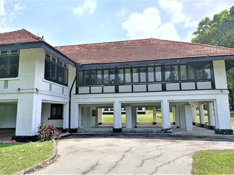 No Longer Available Colonial Black White Bungalow King S Avenue Sembawang Park 8 Bedrooms 7491 Sqft Landed Properties For Rent By Benedict Chua S 10 000 Mo 23209918