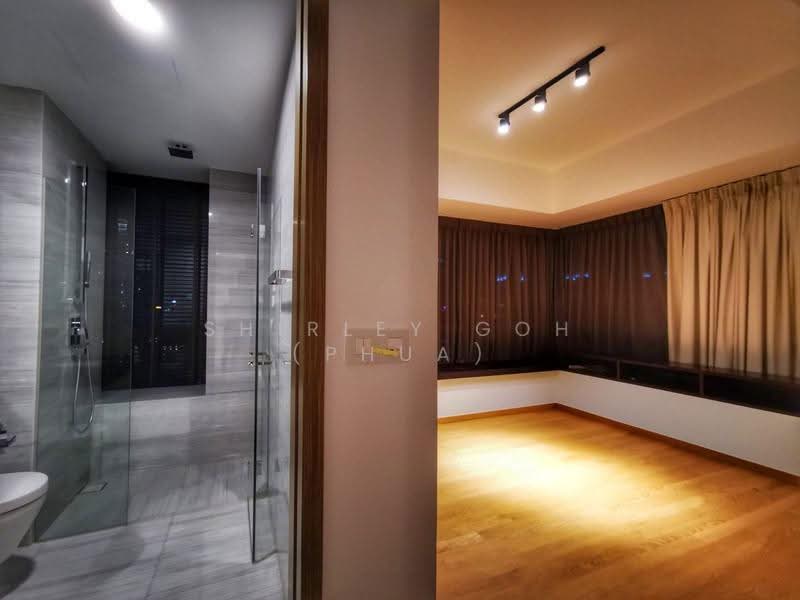 8 Saint Thomas, 8 Saint Thomas Walk, Orchard / River Valley, 2 Bedrooms, 1,044 sqft, Condominium For Rent, by Shirley Goh (Phua), 23211906 - Master Bedroom & Bathroom - PropertyGuru.com.sg