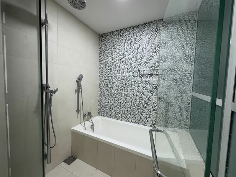 The Rochester Residences, 33 Rochester Drive, 2 Bedrooms, 872 sqft, Apartment For Sale, by Jan Koh, 23216476 - PropertyGuru.com.sg