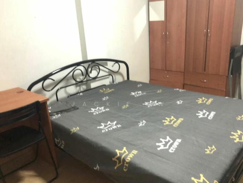 For Rent - Mayo street/Rochor mrt, walk up apartment rooms
