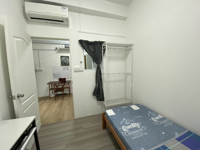 Mayo street/Rochor mrt, walk up apartment rooms, Mayo street., Room Rental, 68 sqft, Shophouse For Rent, by Jackie Aw, 23217096 - PropertyGuru.com.sg