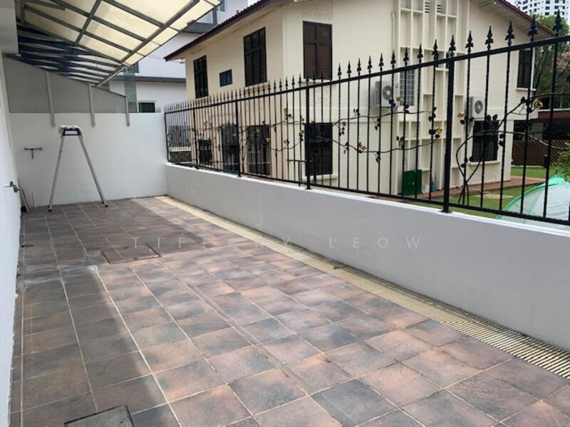 ***THOMSON 3 STY SEMI-D! PARK 3 CARS IN PORCH!, JALAN ANGKLONG ESTATE, 6 Bedrooms, 4,500 sqft, Semi-Detached House For Rent, by Tiffany Leow, 23217636 - PropertyGuru.com.sg