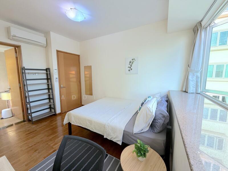 For Rent - Condo Master Bedroom @ Queenstown MRT