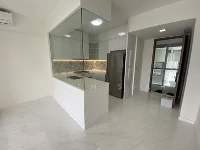 For Rent - Queens Peak