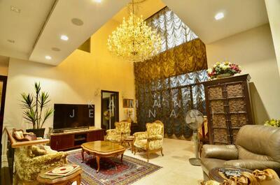 For Sale - Freehold Bungalow detached with Lift on hill top of Siglap