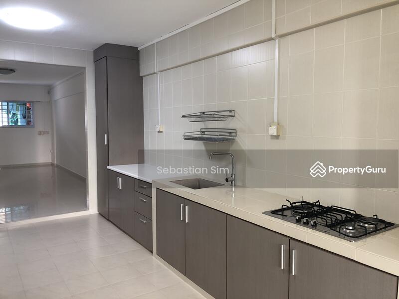 For Rent - 305 Hougang Avenue 5
