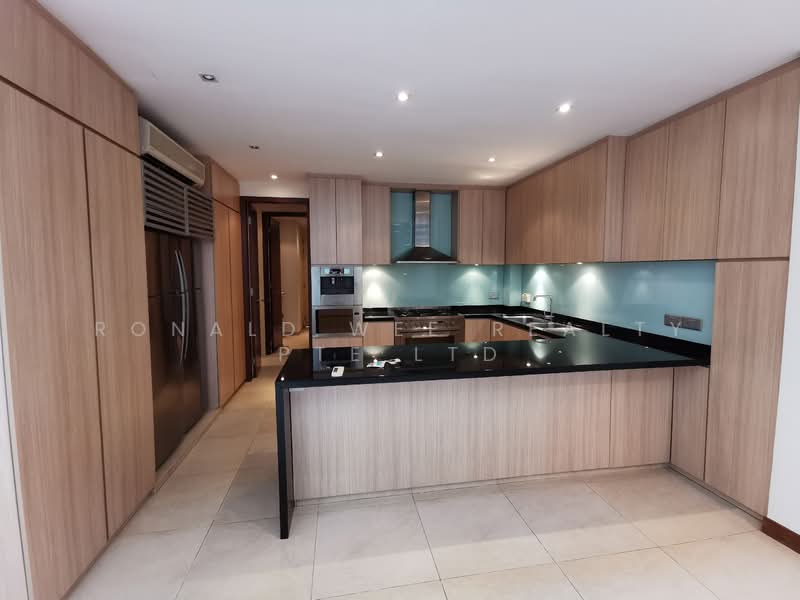 Very beautiful renovated Emerald hill road conservation house. Minutes to Somerset mrt Orchard Road., Emerald Hill Road, 3 Bedrooms, 3,400 sqft, Conservation House For Rent, by RUTH, 23240424 - PropertyGuru.com.sg