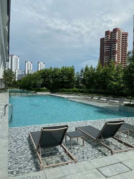 Artra, 10 Alexandra View, 2 Bedrooms, 786 sqft, Condominium For Rent, by Cindy Anastasia Sim (沈菲菲), 23242361 - Lap pool - PropertyGuru.com.sg