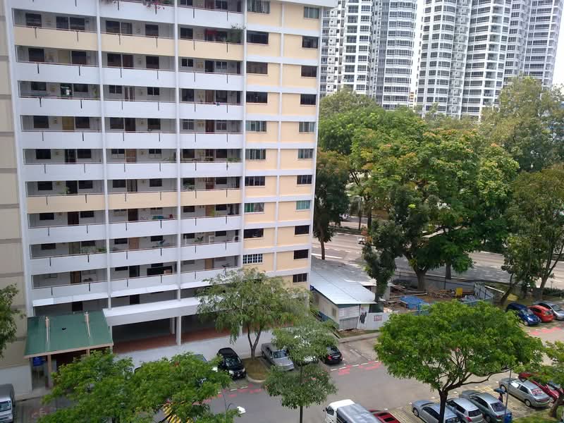 341 Clementi Avenue 5, 341 Clementi Avenue 5, Room Rental, 150 sqft, HDB Flat For Rent, by Leon Lee, 23243367 - PropertyGuru.com.sg