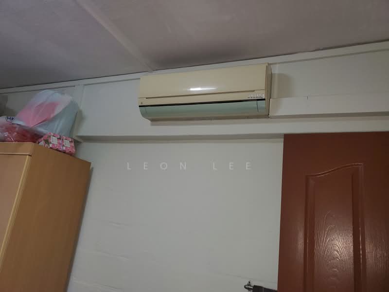 341 Clementi Avenue 5, 341 Clementi Avenue 5, Room Rental, 150 sqft, HDB Flat For Rent, by Leon Lee, 23243367 - PropertyGuru.com.sg