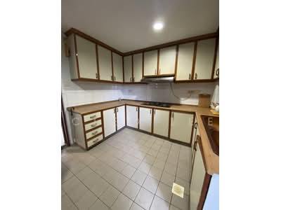 For Rent - Fragrance Court