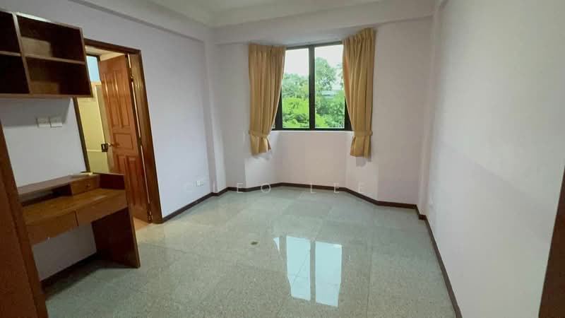 For Rent - Fragrance Court