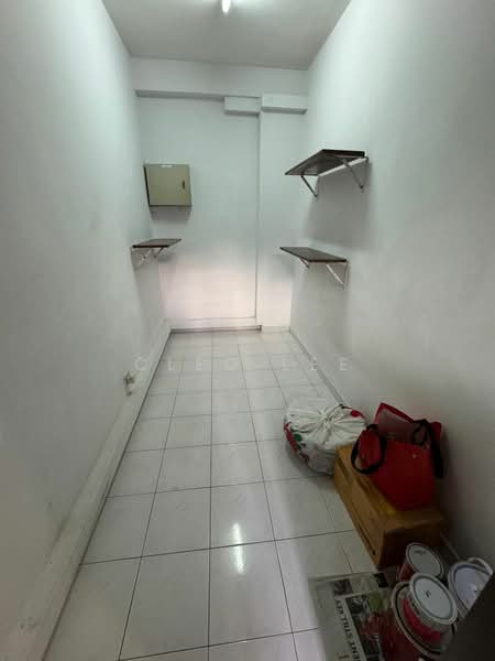 For Rent - Fragrance Court