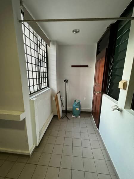 For Rent - Fragrance Court