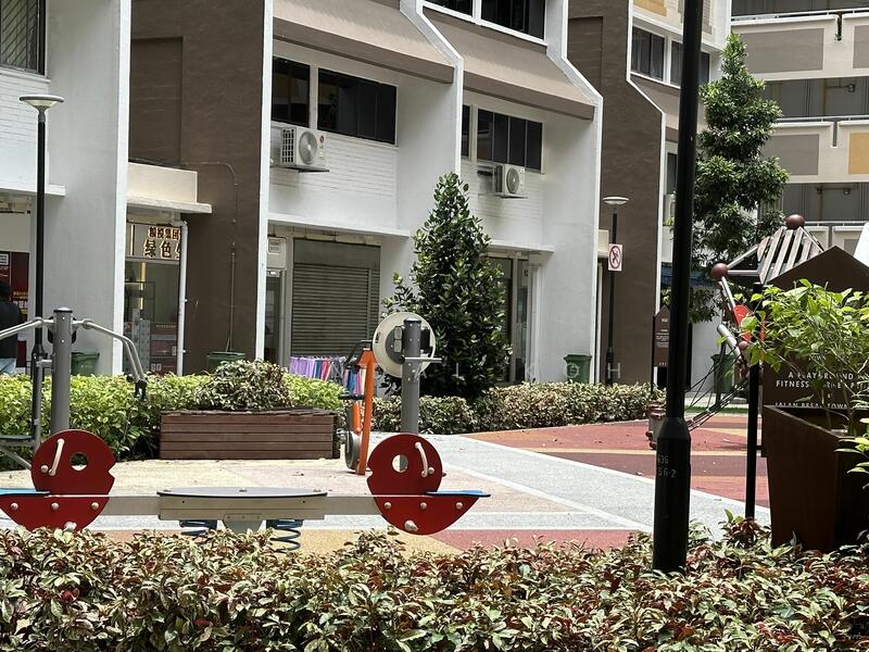 635 Veerasamy Road, 635 Veerasamy Road, 882 sqft, Shop / Shophouse For Sale, by Linndal Koh, 23248711 - CommercialGuru.com.sg