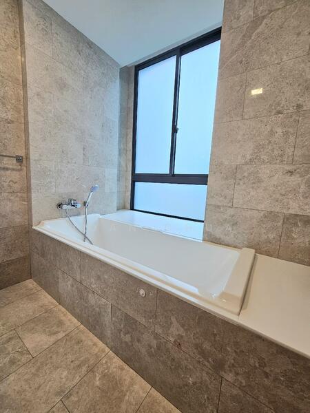 For Rent - Parc Centennial