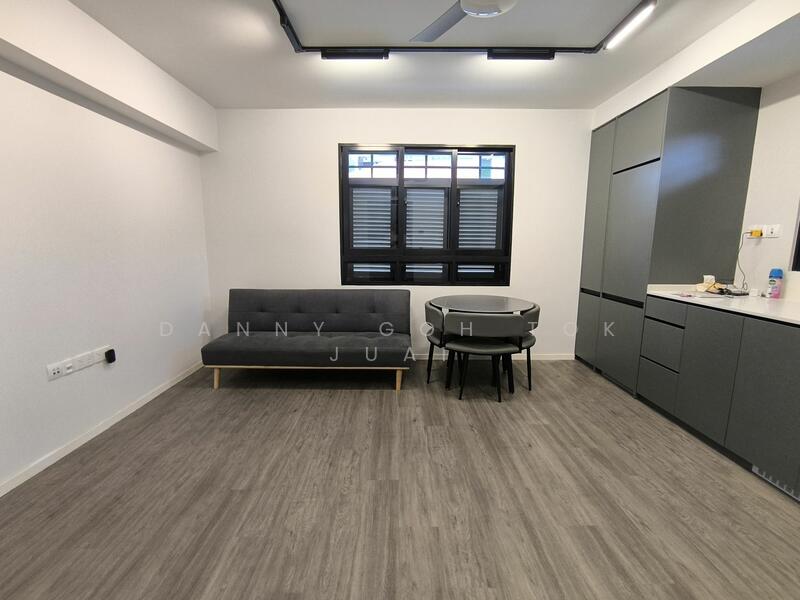 For Sale - Avenue South Residence