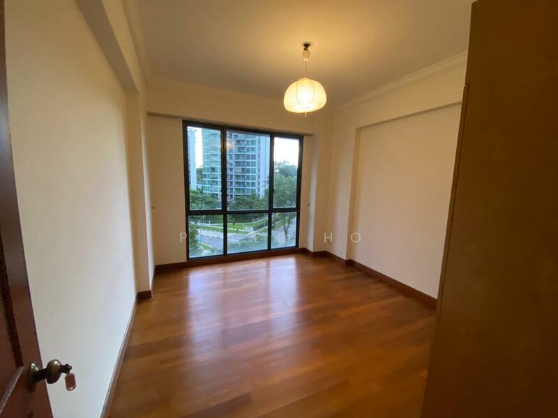 Spacious 2nd Bedroom (Glendale Park)