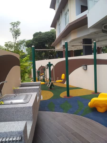 Cardiff Residence, 103 Cardiff Grove, 1 Bedroom, 420 sqft, Condominium For Rent, by Adeline Low, 23256050 - BBQ Pits - PropertyGuru.com.sg