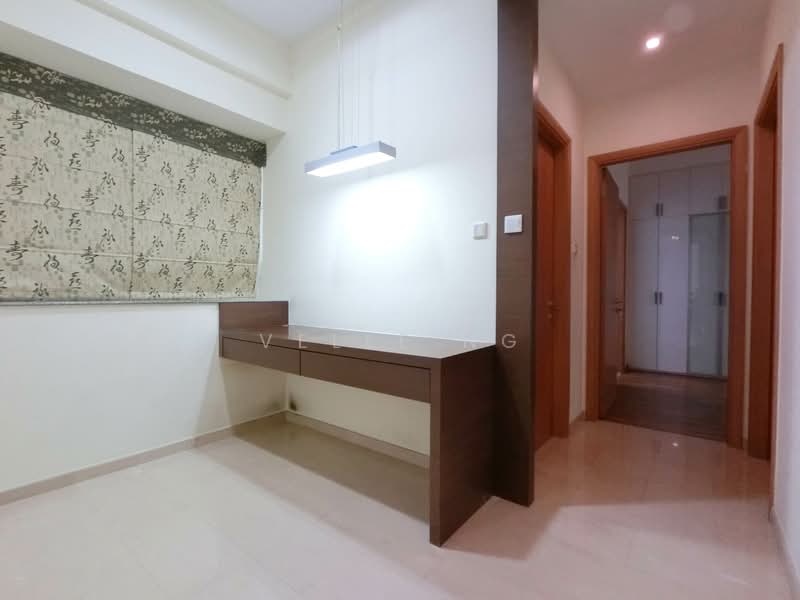 For Rent - Goldenhill Park Condo