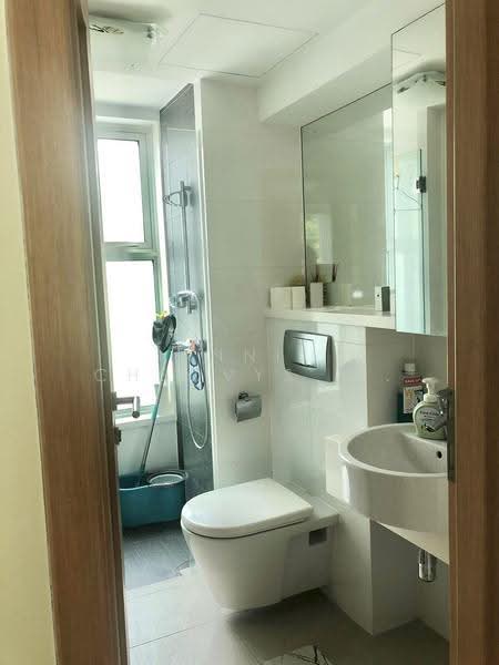 Parc Emily, 5 Mount Emily Road, Orchard / River Valley, 2 Bedrooms, 990 sqft, Condominium For Rent, by Annie Cheovys Tiew, 23258159 - PropertyGuru.com.sg