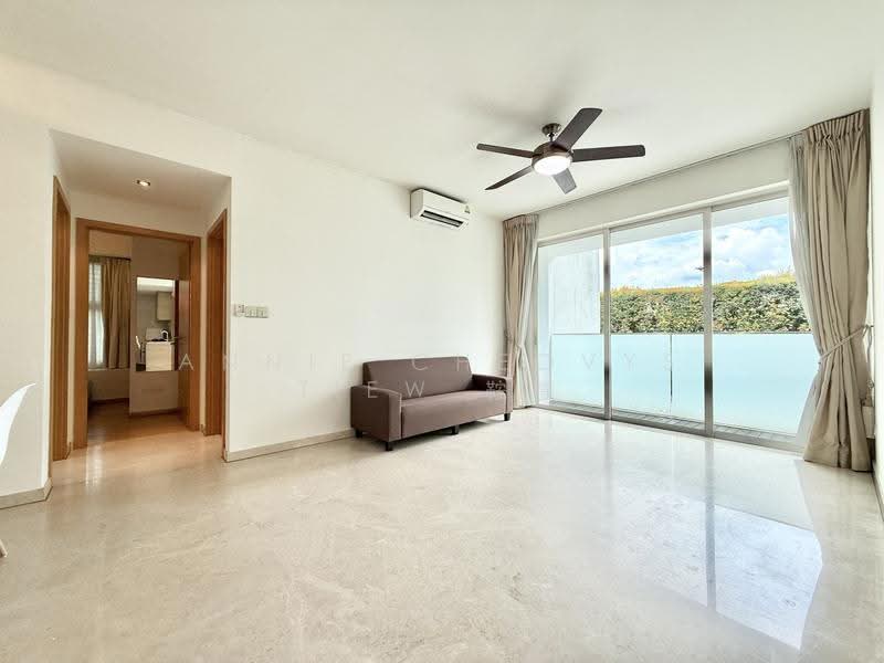 Parc Emily, 5 Mount Emily Road, Orchard / River Valley, 2 Bedrooms, 990 sqft, Condominium For Rent, by Annie Cheovys Tiew, 23258159 - PropertyGuru.com.sg