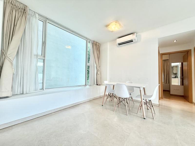 Parc Emily, 5 Mount Emily Road, Orchard / River Valley, 2 Bedrooms, 990 sqft, Condominium For Rent, by Annie Cheovys Tiew, 23258159 - PropertyGuru.com.sg