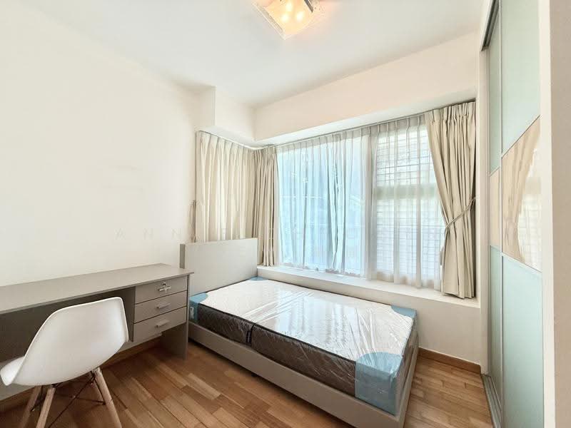 Parc Emily, 5 Mount Emily Road, Orchard / River Valley, 2 Bedrooms, 990 sqft, Condominium For Rent, by Annie Cheovys Tiew, 23258159 - PropertyGuru.com.sg