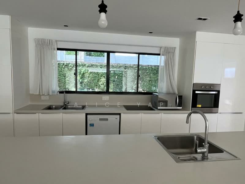 Morley road, Morley Road, 5 Bedrooms, 5,500 sqft, Good Class Bungalow For Rent, by Alice Yap, 23259005 - PropertyGuru.com.sg