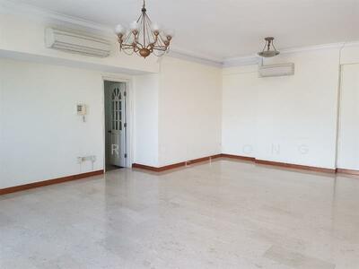 For Rent - La Crystal