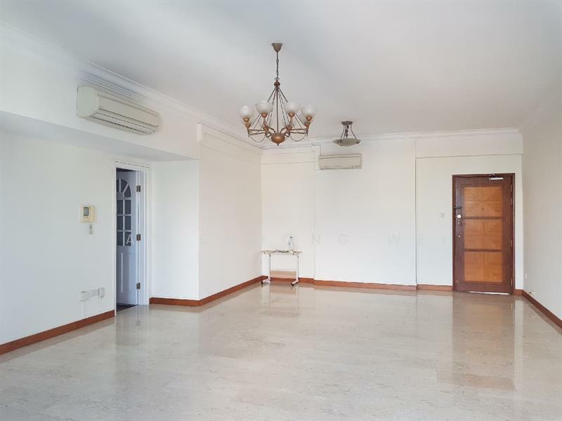 For Rent - La Crystal