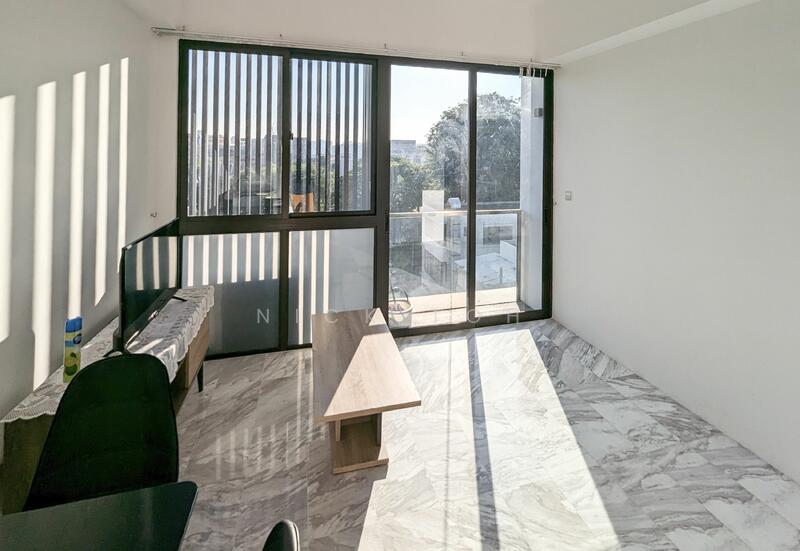 For Rent - Pavilion Square