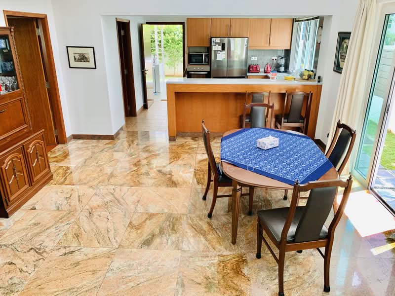 Branksome Detached House D16, Branksome Road, 4 Bedrooms, 5,500 sqft, Detached House For Rent, by Elaine Goh, 23263237 - PropertyGuru.com.sg
