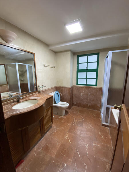 For Rent - 4x Eng Kong Terrace