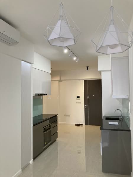 Rezi 35, 20 Lorong 35 Geylang, 2 Bedrooms, 850 sqft, Condominium For Rent, by Tay C A, 23264667 - PropertyGuru.com.sg