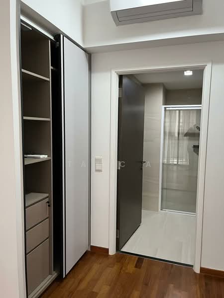 Rezi 35, 20 Lorong 35 Geylang, 2 Bedrooms, 850 sqft, Condominium For Rent, by Tay C A, 23264667 - PropertyGuru.com.sg
