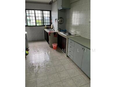 For Rent - 233 Jurong East Street 21