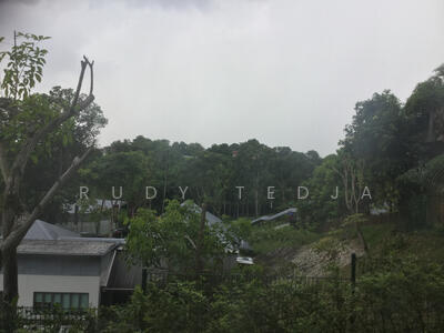 For Sale - Fifth Ave